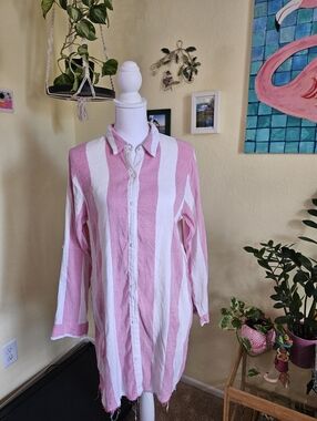 Tommy Bahama Pink & White Striped Button-Up Shirt - Casual Longline